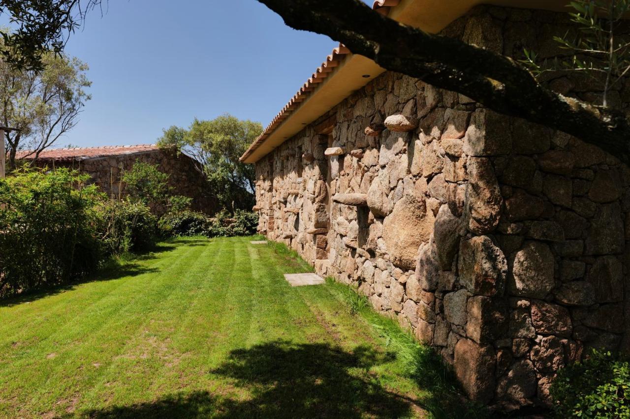 Domaine Pozzo Di Mastri Hotel & Spa Figari  Exterior foto